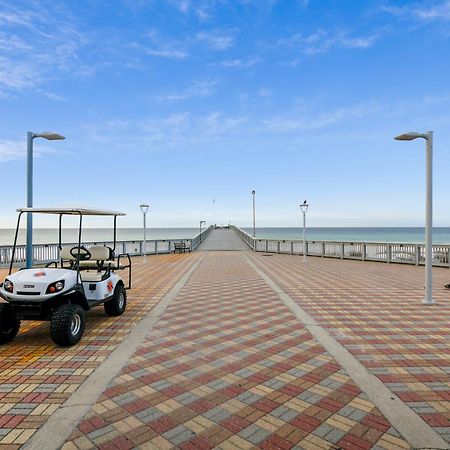 Emerald Beach #1330 By Book That Condo Панама-Сіті-Біч Екстер'єр фото